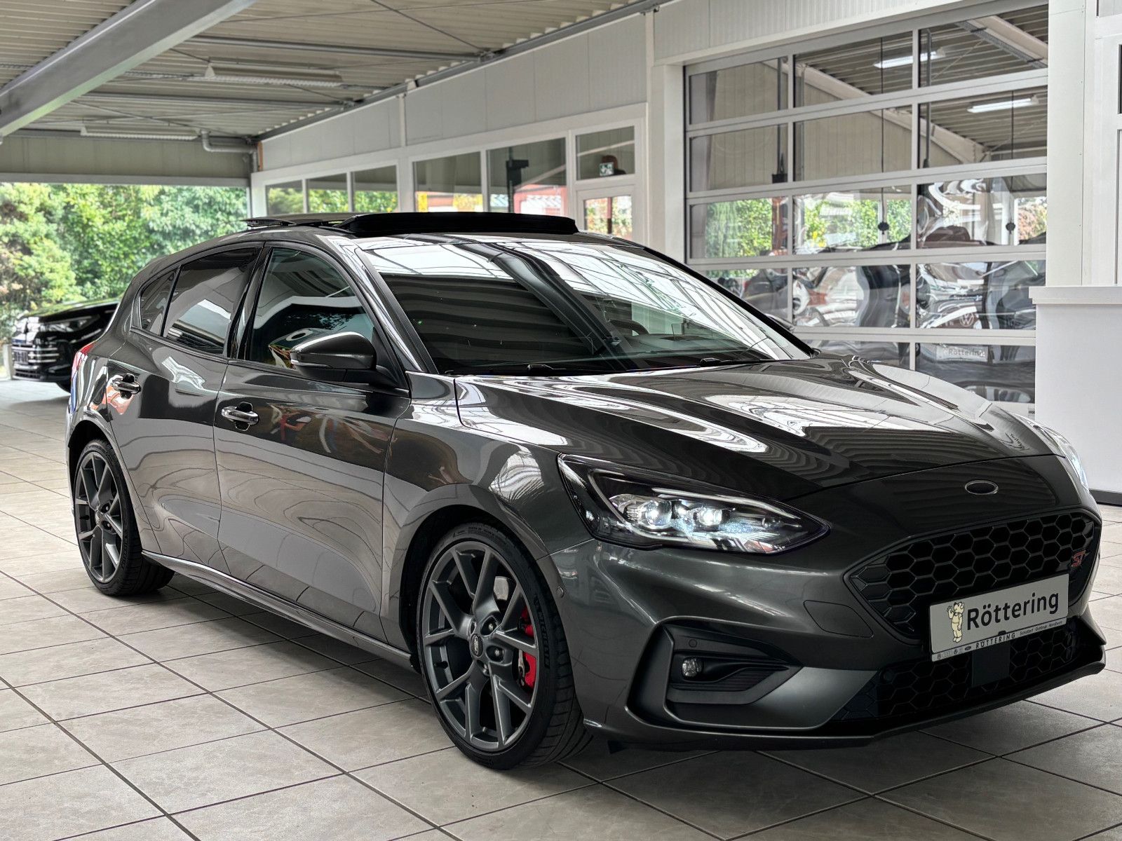 Fahrzeugabbildung Ford Focus  ST-Line +LED+Sport*