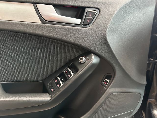 MYAUTOCENTER – Gebraucht- und Jahreswagen mit Werkstattservice in Pfaffenhofen Audi A4 Avant *S line Sportpaket*NAVI*PANO*Klimaauto*