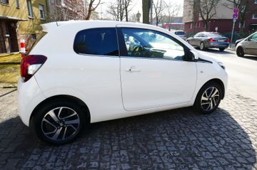 Fahrzeugabbildung Peugeot 108 Allure aus 1. Hand, erst 8Tkm!