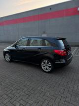 Mercedes-Benz B 250 DCT - - Mercedes-Benz B 250 aus 2013