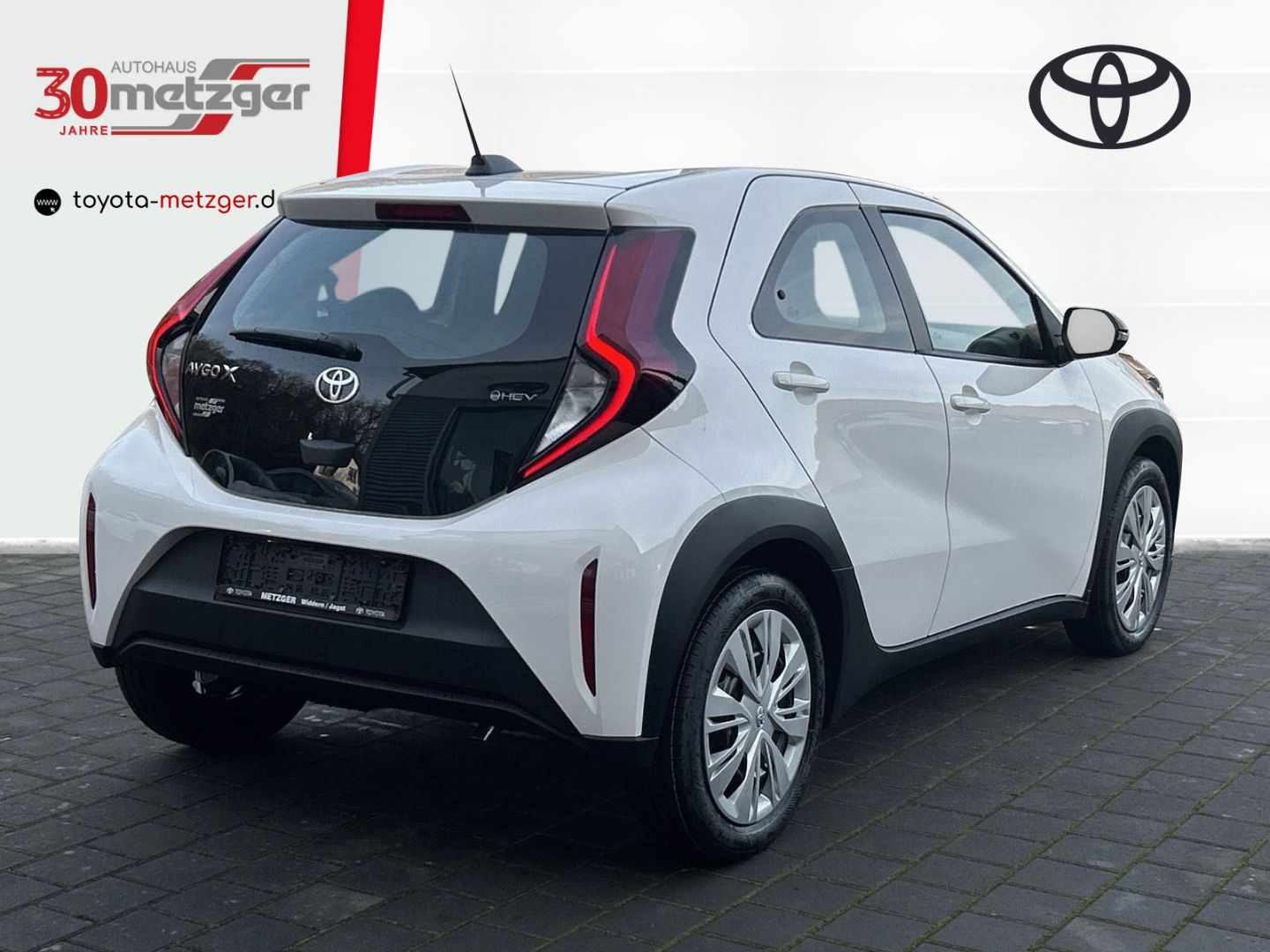Toyota Aygo X 1.5 Hybrid Pure +Kamera +CarPlay +Klimaau imagem 3