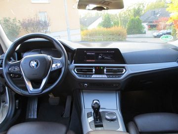 BMW 320 - 10