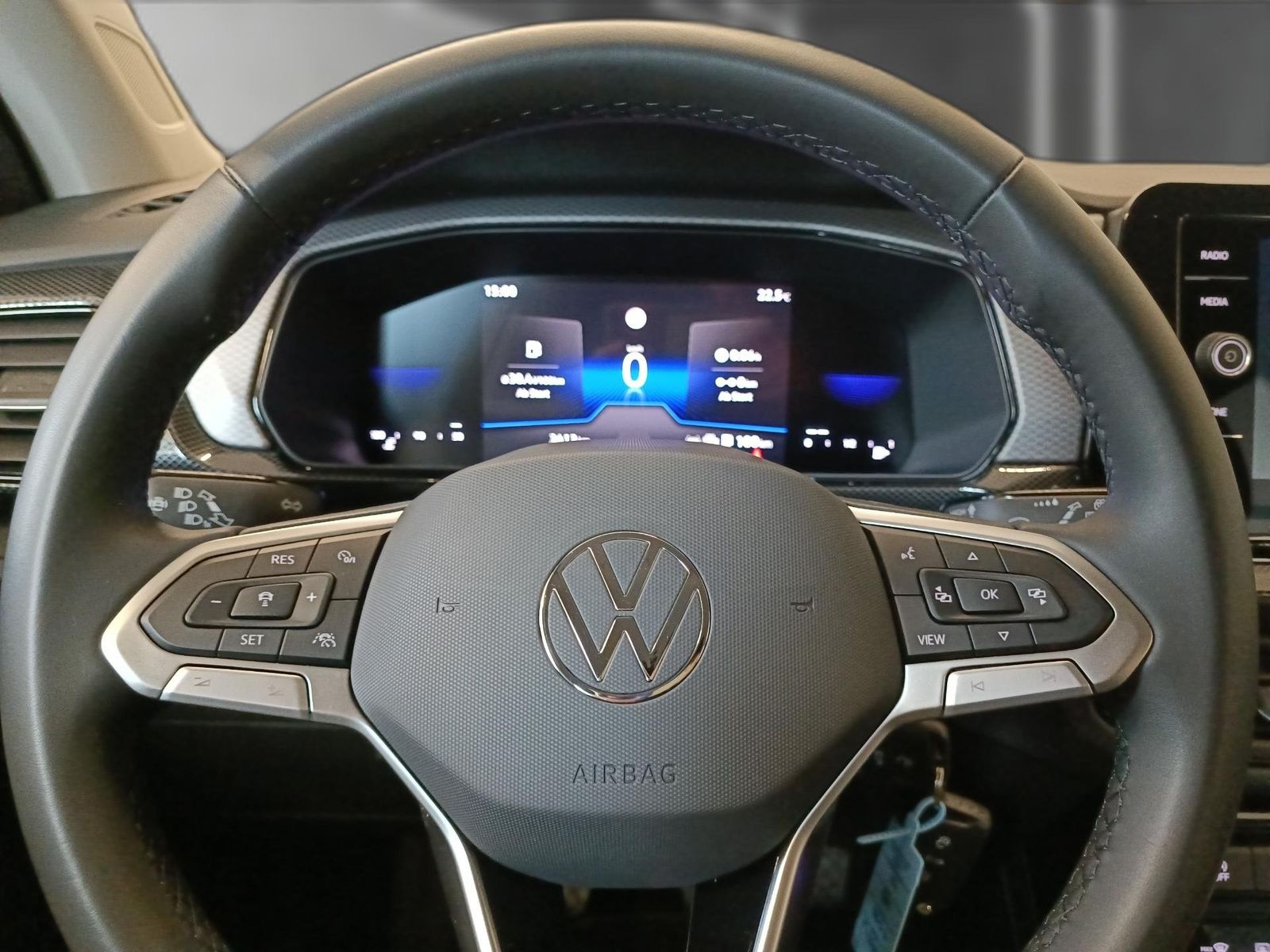 Volkswagen T-Cross - Bild 13