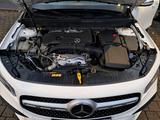 Mercedes-Benz GLB 250 4MATIC DCT - - Mercedes-Benz GLB 250: Von Privat