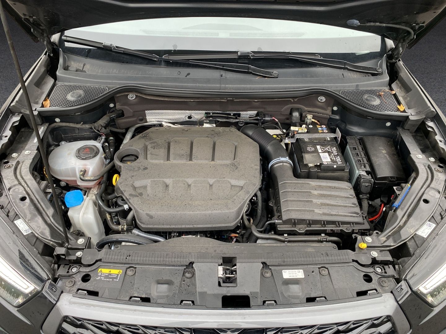 Fahrzeugabbildung CUPRA Ateca VZ 4Drive AD AHK-klappbar Navi Digitales C