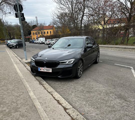 BMW 530e xDrive A -