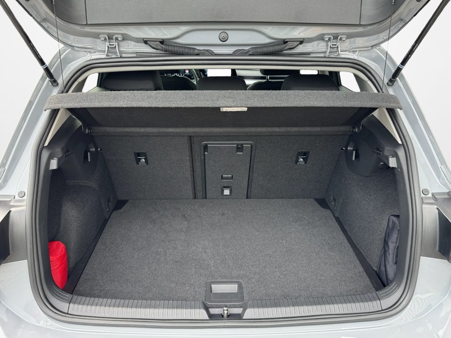 Golf VIII 1.5 TSI "ACTIVE" *LED+*NAVI*STDHZG*
