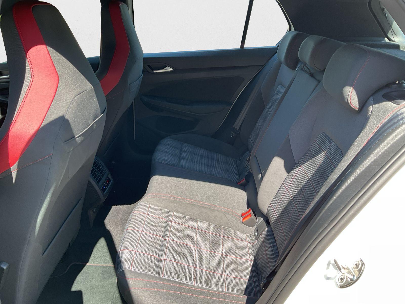 Volkswagen Golf VIII GTI 2.0 TSI, миниатюра 13