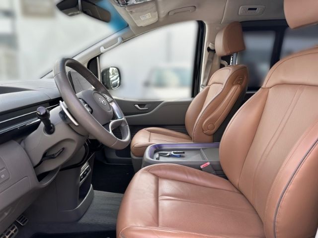 Fahrzeugabbildung Hyundai STARIA Signature 4WD 7-Sitzer Navi AHK Leder Dig
