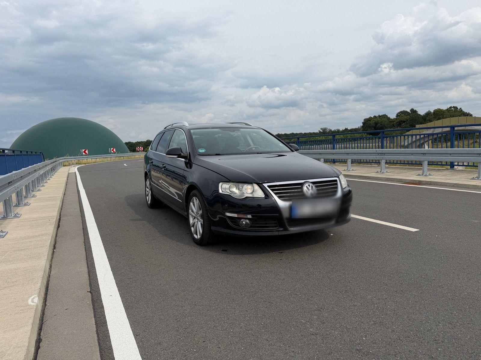 Volkswagen Passat 2008 — вигляд ззаду