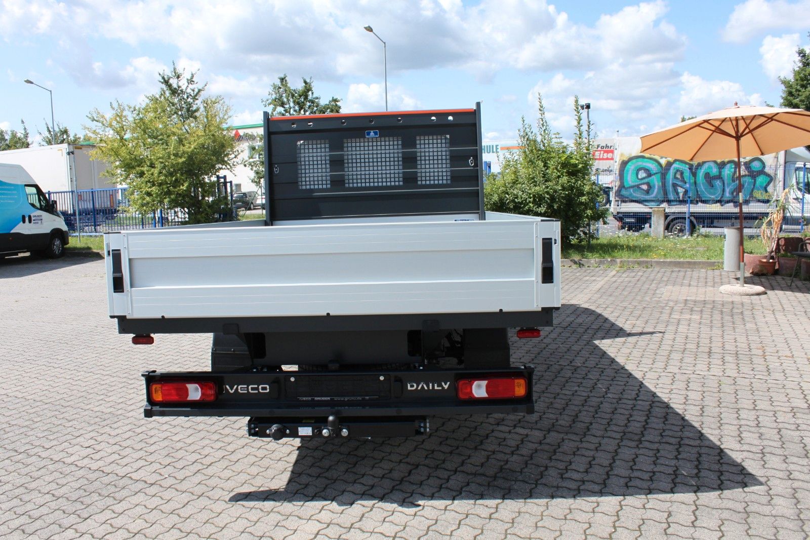 Fahrzeugabbildung Iveco Daily 35S18H D