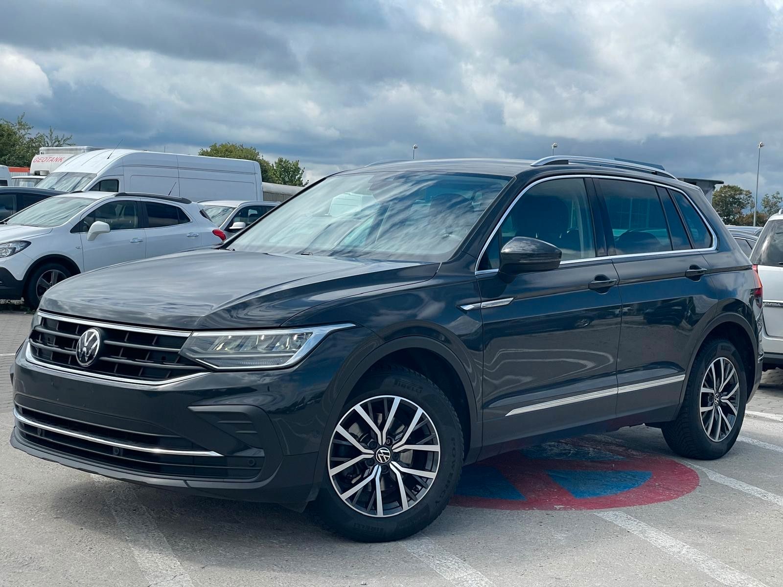Volkswagen Volkswagen Tiguan Life 2.0d 150*SHZ*LED*KAM*2023**