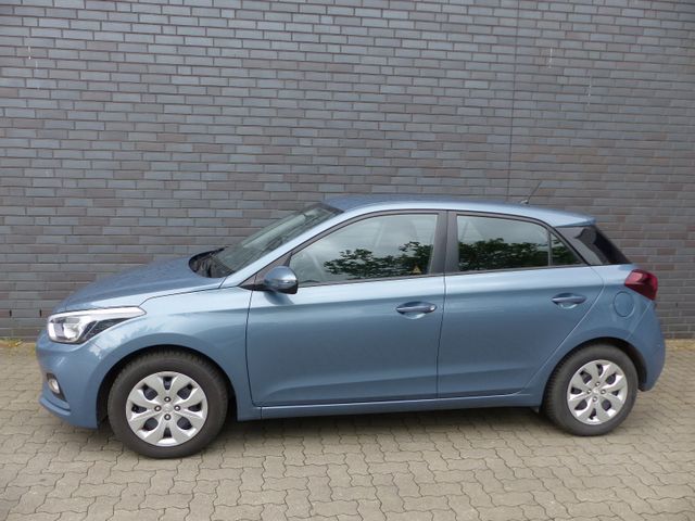 Hyundai i20 Select Klima