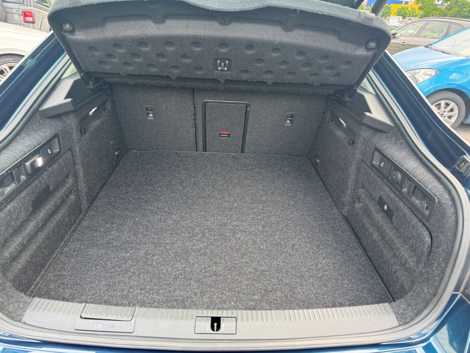 Fahrzeugabbildung SKODA Superb Lim. Style iV Leder+LED+ACC+Kamera