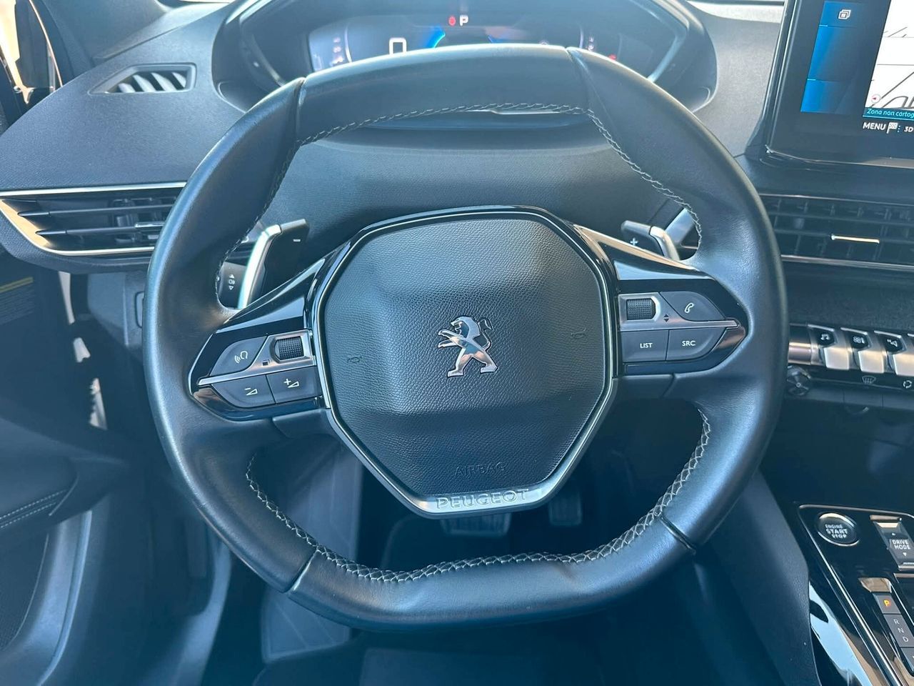Peugeot 3008 BlueHDi 130 S&S EAT8 Allure Pack imagem 2