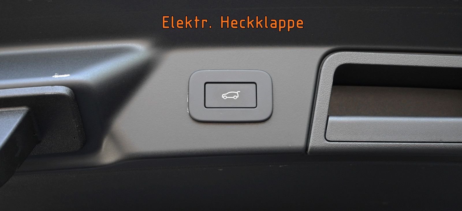 Fahrzeugabbildung Land Rover Range Rover Velar D300 DYNAMIC HSE °UVP 112.884€