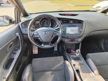Kia Cee'd GT-Track Navi-Shz-Lhz-Klima-Xenon-Pano-Alc
