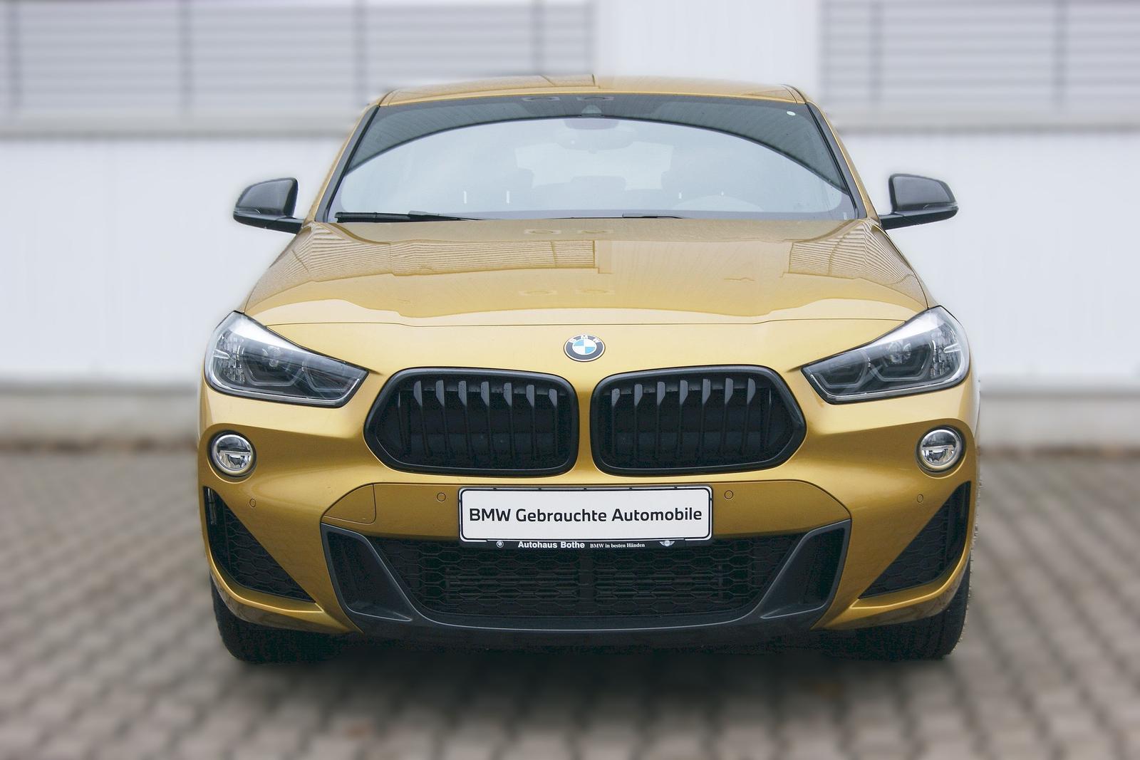 BMW X2 sDrive20i M-SPORT*LHZ*NAVI*LED*SHZ*PDC*B-PAKE