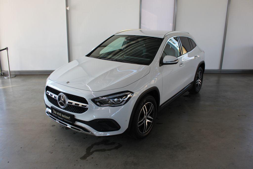 Mercedes-Benz GLA 200 Progressive LED Kamera MBUX Navi DAB