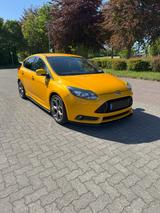 Ford Focus ST MK3 - Ford: Mk3