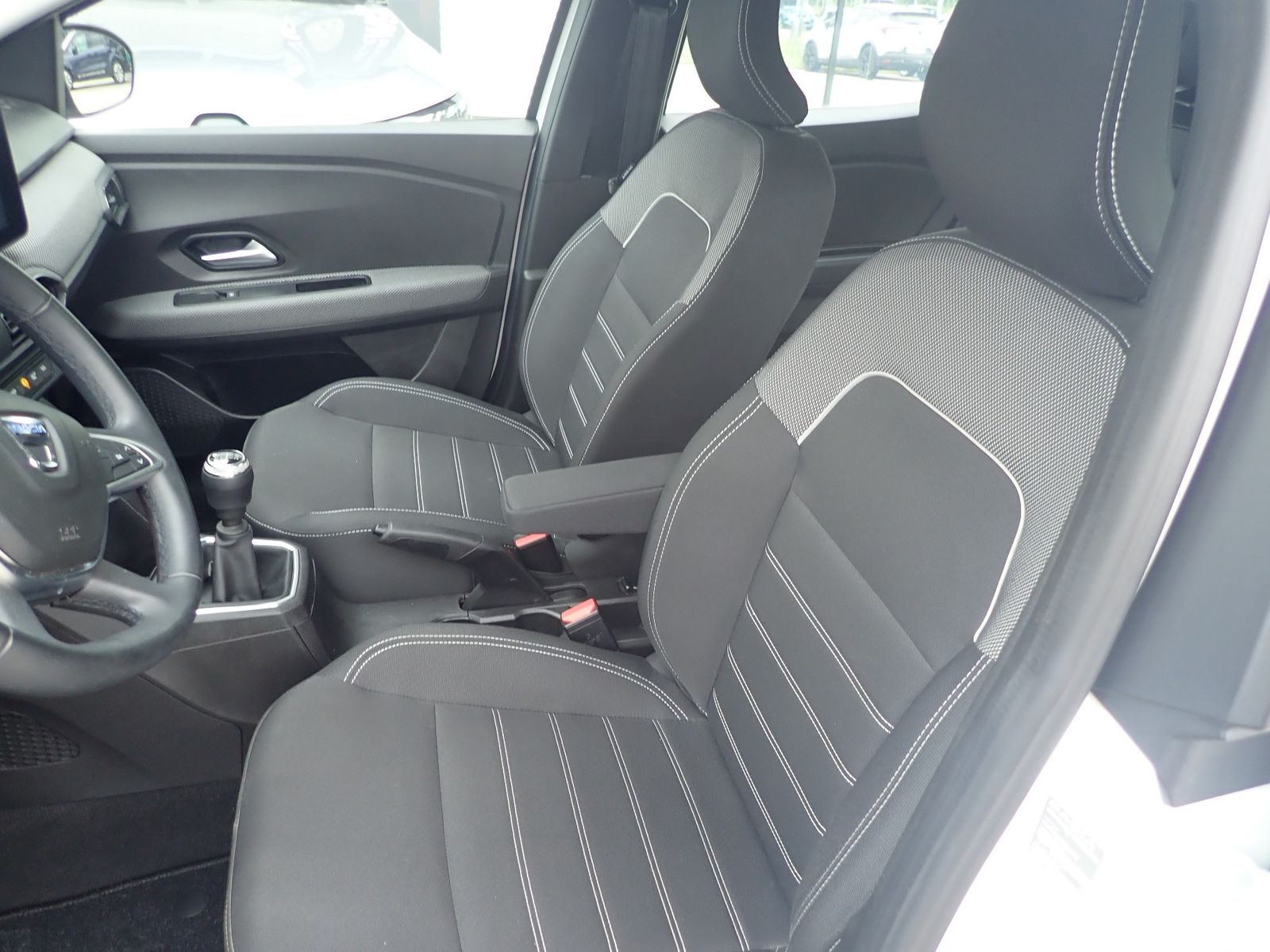 Fahrzeugabbildung Dacia Sandero Comfort TCe 90