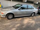 BMW Ich gebe meinen BMW 5erE39 520i110KW 150PS... - gebrauchte BMW 520 aus dem Jahr 1997