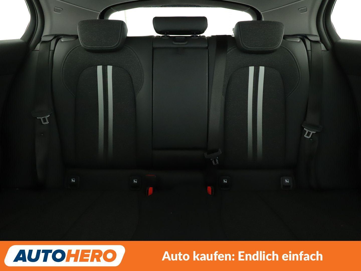 BMW 118 1er 118i Sport Line Aut.*NAVI*TEMPO*LED*PDC*SHZ*, миниатюра 14