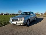 Mercedes-Benz W210 im Ausnahmezustand E 240 ELEGANCE - Mercedes-Benz E-Klasse: W210