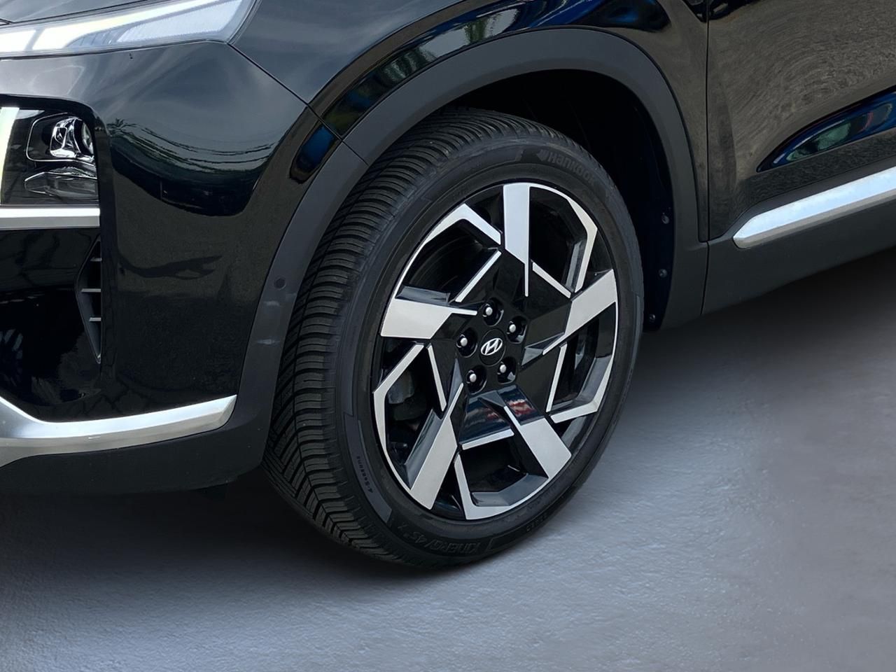 Fahrzeugabbildung Hyundai SANTA FE PRIME 5-SITZER 2xKlima 360 4xSHZ ACC LM