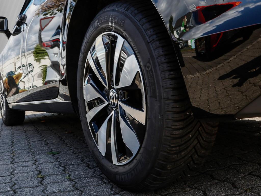 Volkswagen Golf VIII 1.5 TSI GOAL /LED/Navi/AHK/ACC/RFK, миниатюра 5