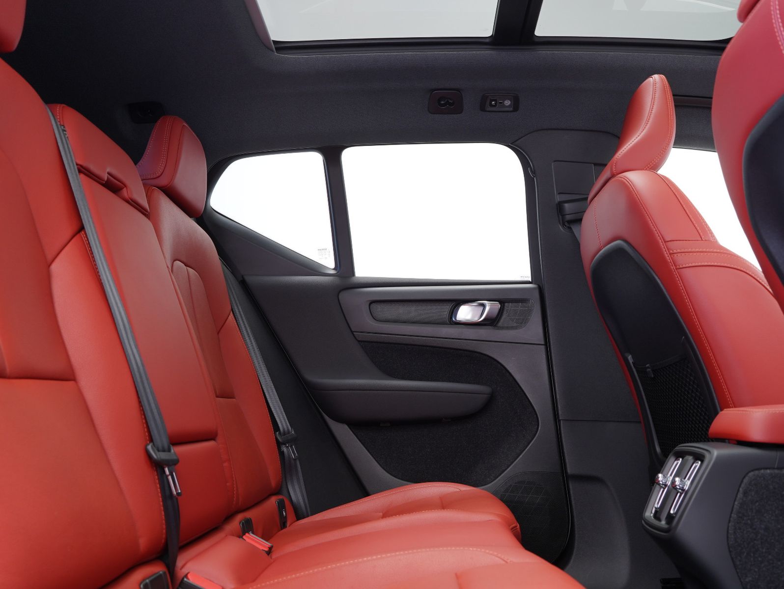 Fahrzeugabbildung Volvo XC40 T3 Inscription LED/NAVI/ACC/LEDER/PANO