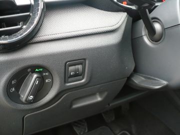 Bild 12 Skoda Fabia Sondermo. Kamera SHZ PDC ALU LED