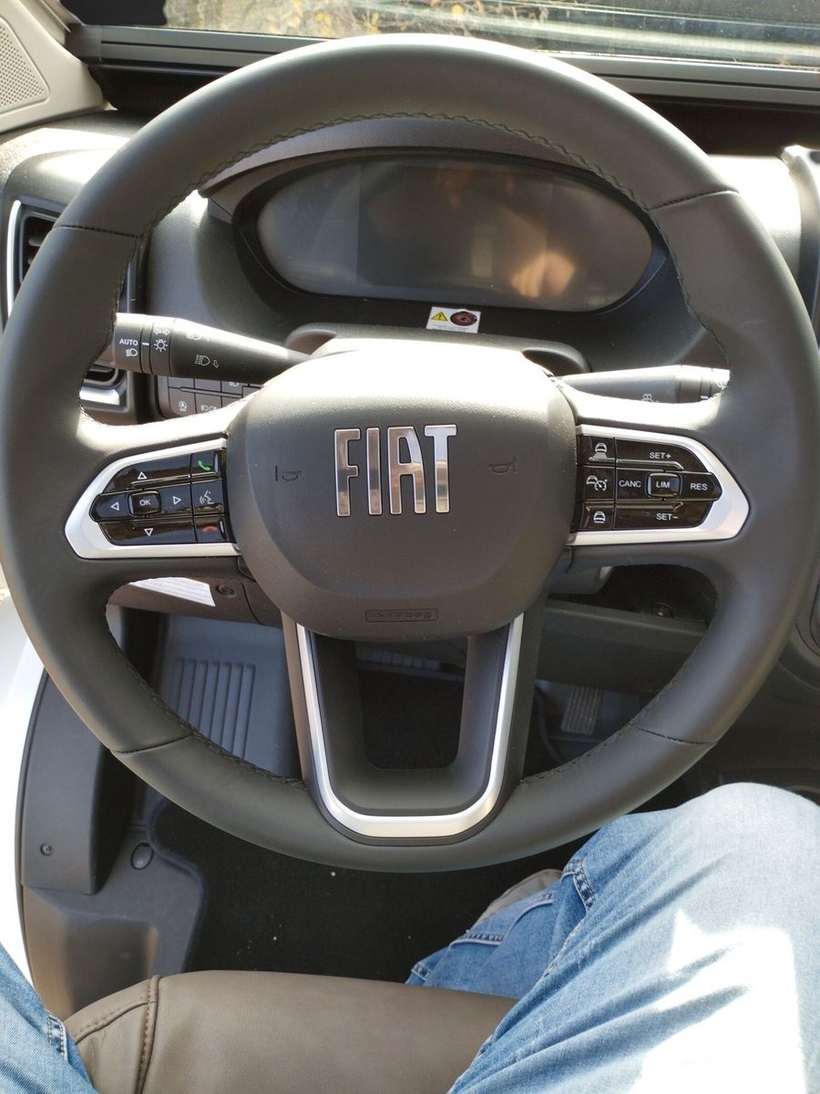 Fahrzeugabbildung Eura Mobil Profila T PT 695 EB Automatik, Mondial Pakete