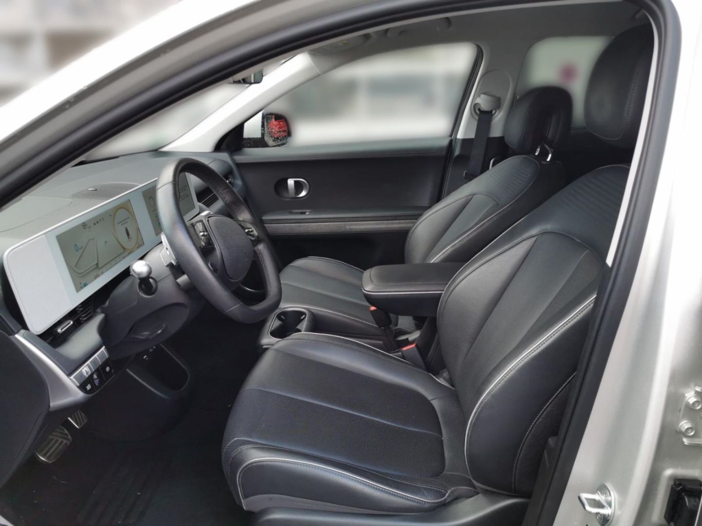 Fahrzeugabbildung Hyundai IONIQ 5 Uniq Elektro HUD Navi Digitales Cockpit