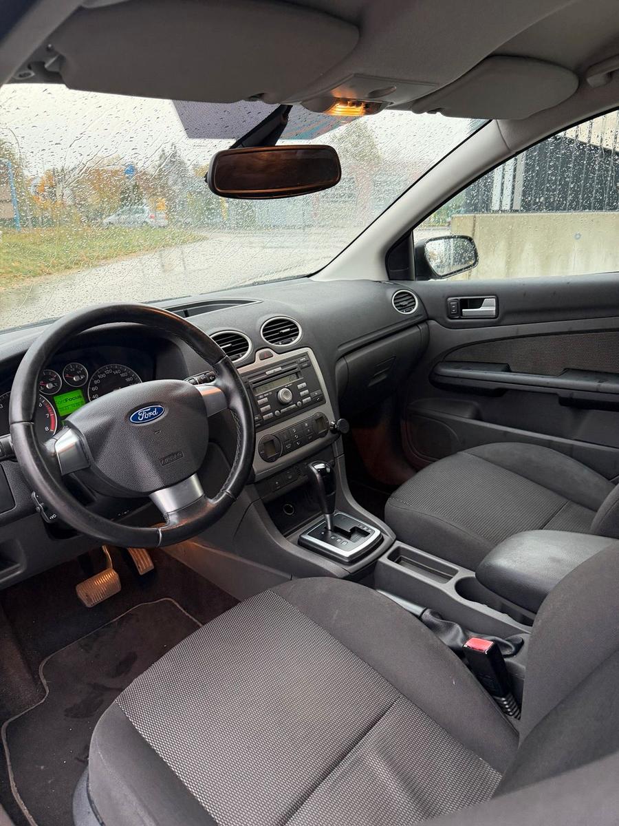 Ford Focus 2006 — photo 7