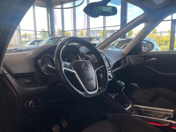MYAUTOCENTER – Gebraucht- und Jahreswagen mit Werkstattservice in Pfaffenhofen Opel Zafira C Tourer *Sport*Kamera*Xenon*