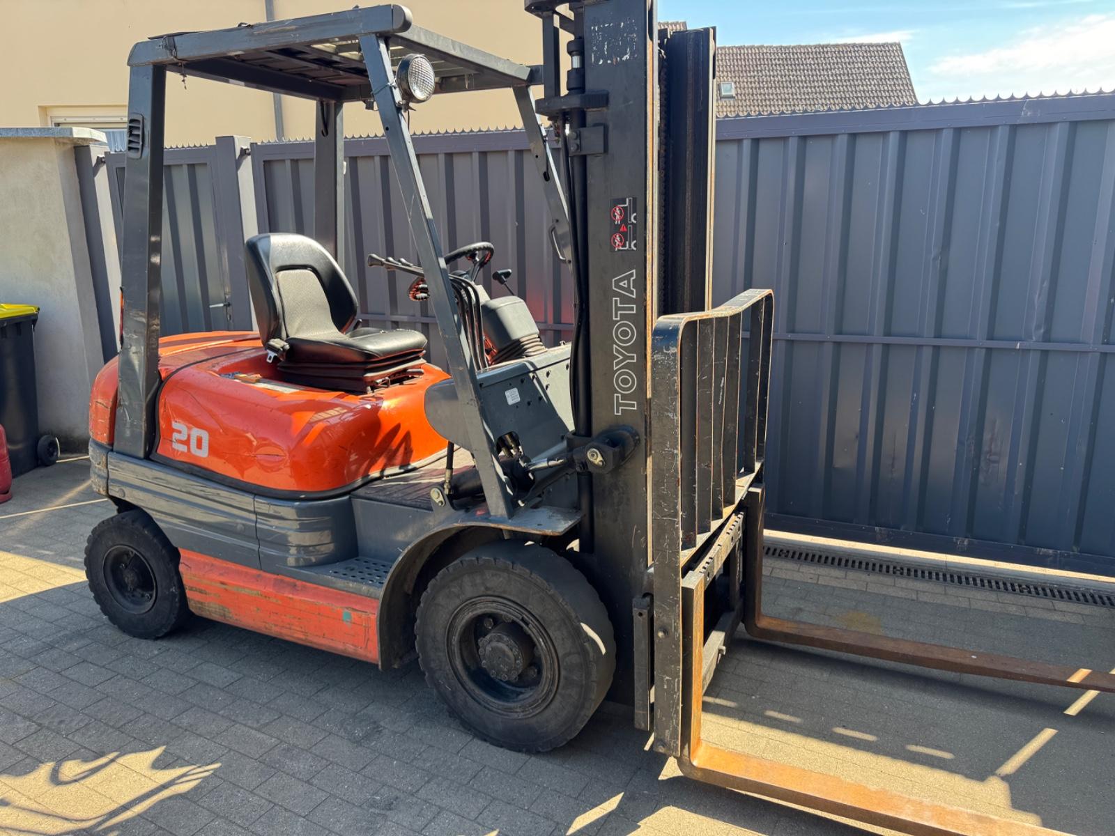 Toyota 62-6FDF20* 2,0 Tonnen