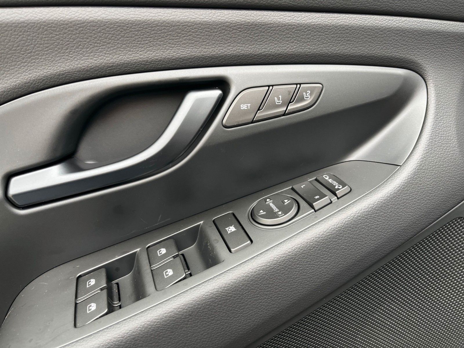 Fahrzeugabbildung Hyundai i30 N Performance M/T NAVI KomfortP. PANO AssiP