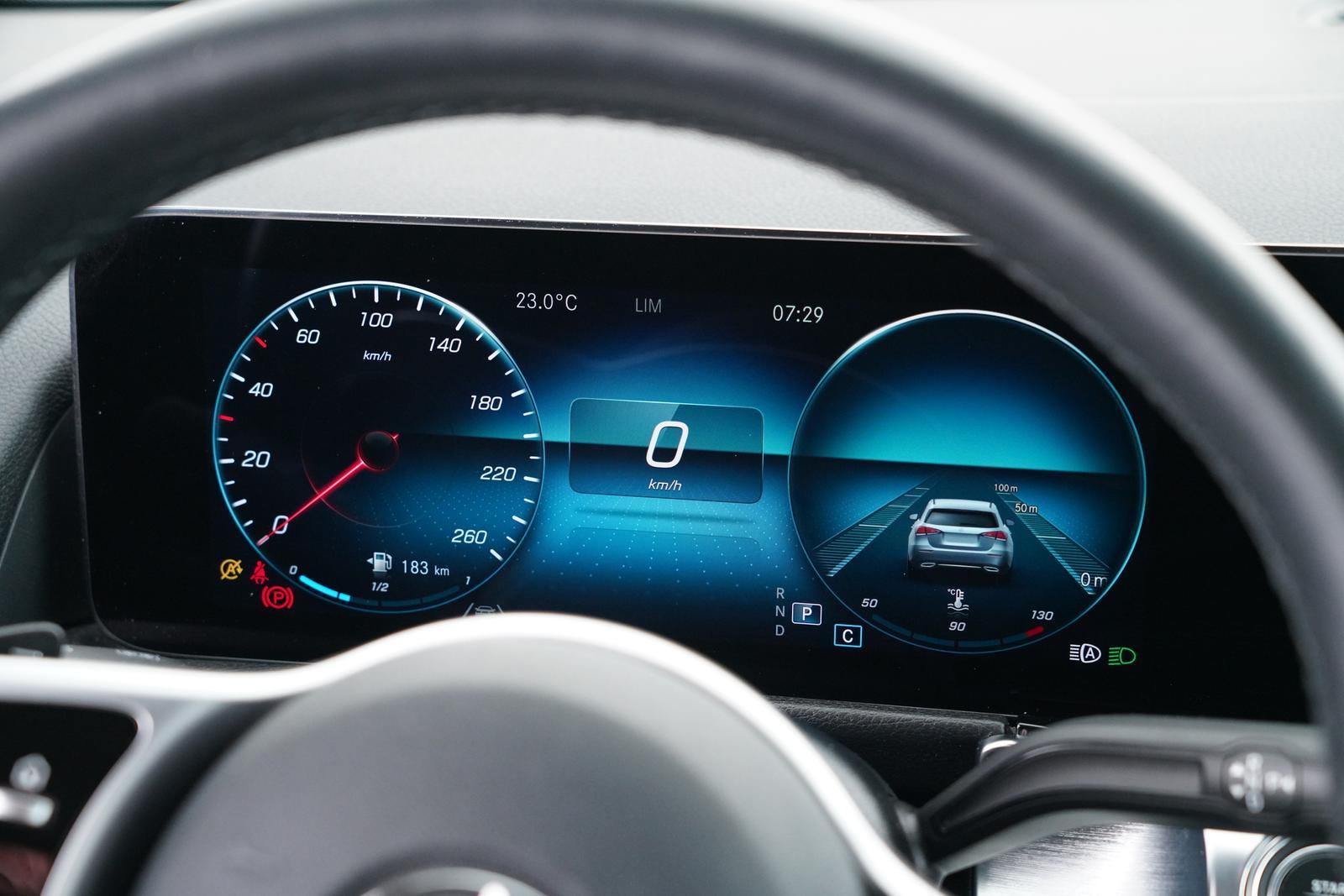 Mercedes-Benz GLB d STYLE WIDESCREEN+NAVI+EINPARKHILFE, миниатюра 17