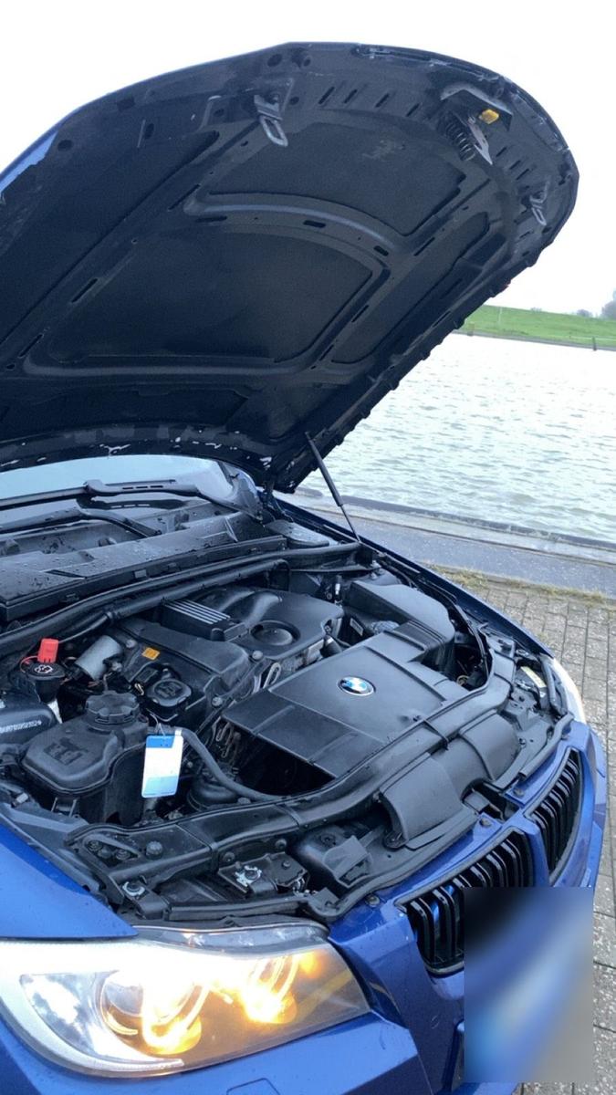 BMW 320 2007 — engine 150 HP (110kW)