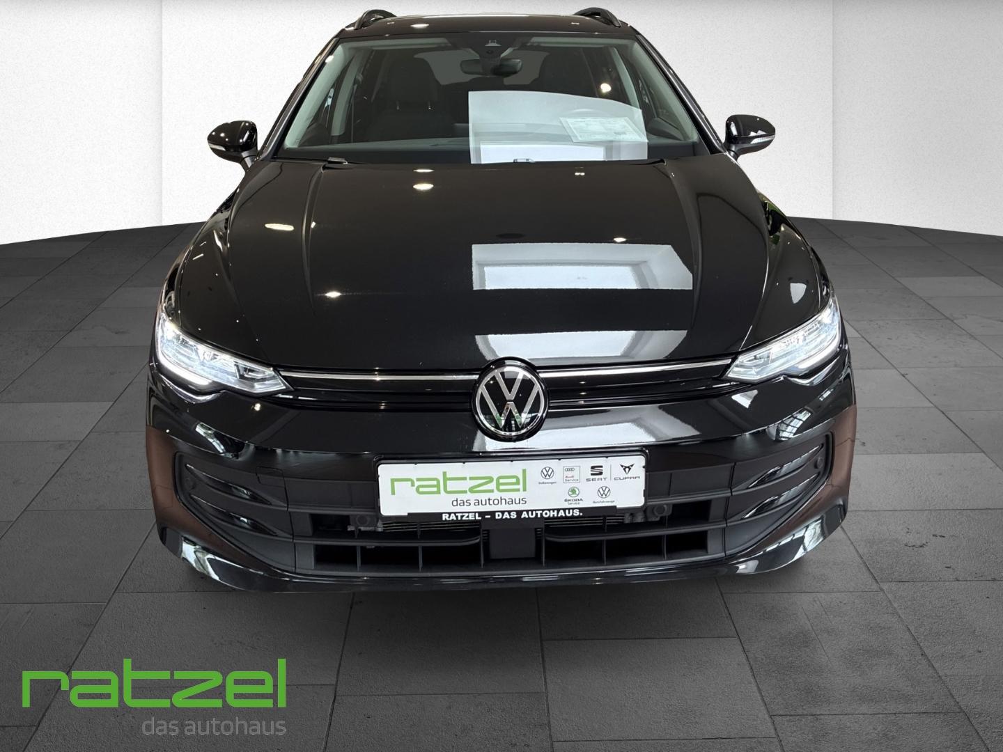 Volkswagen Golf Life 1,5 l eTSI DSG LED Sperrdiff. ACC Appl, миниатюра 5