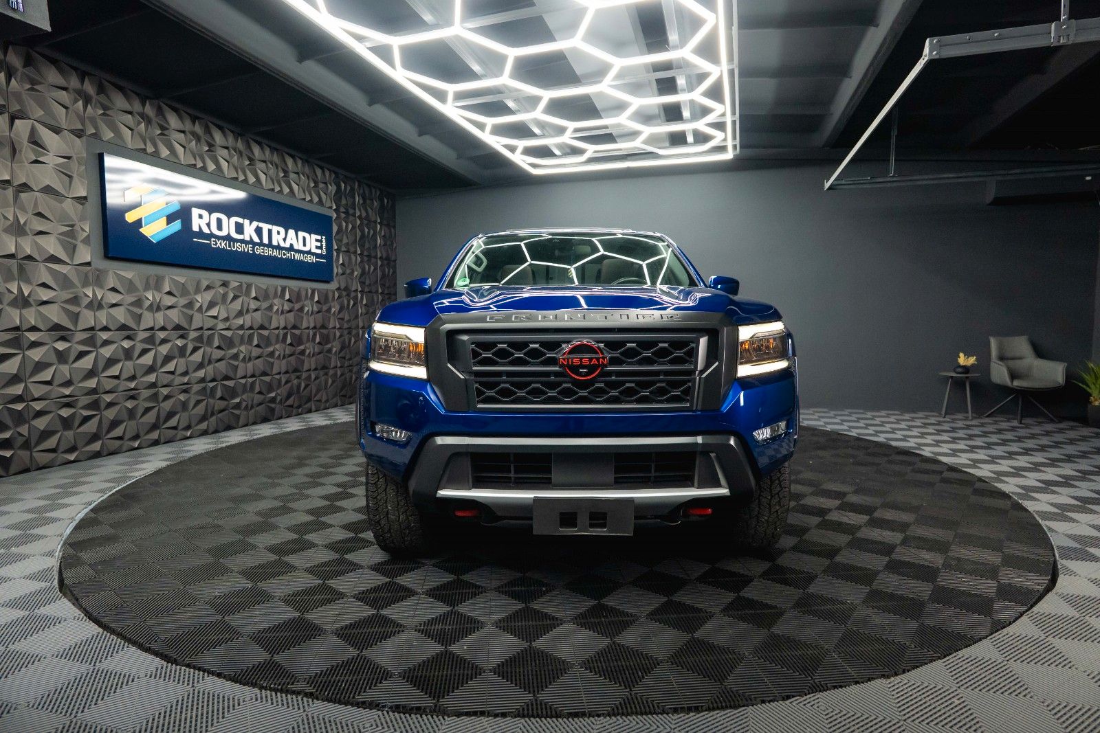 Fahrzeugabbildung Nissan Frontier 3.8 V6 4x4 PRO-4X Offroad *Pano*ACC*LED
