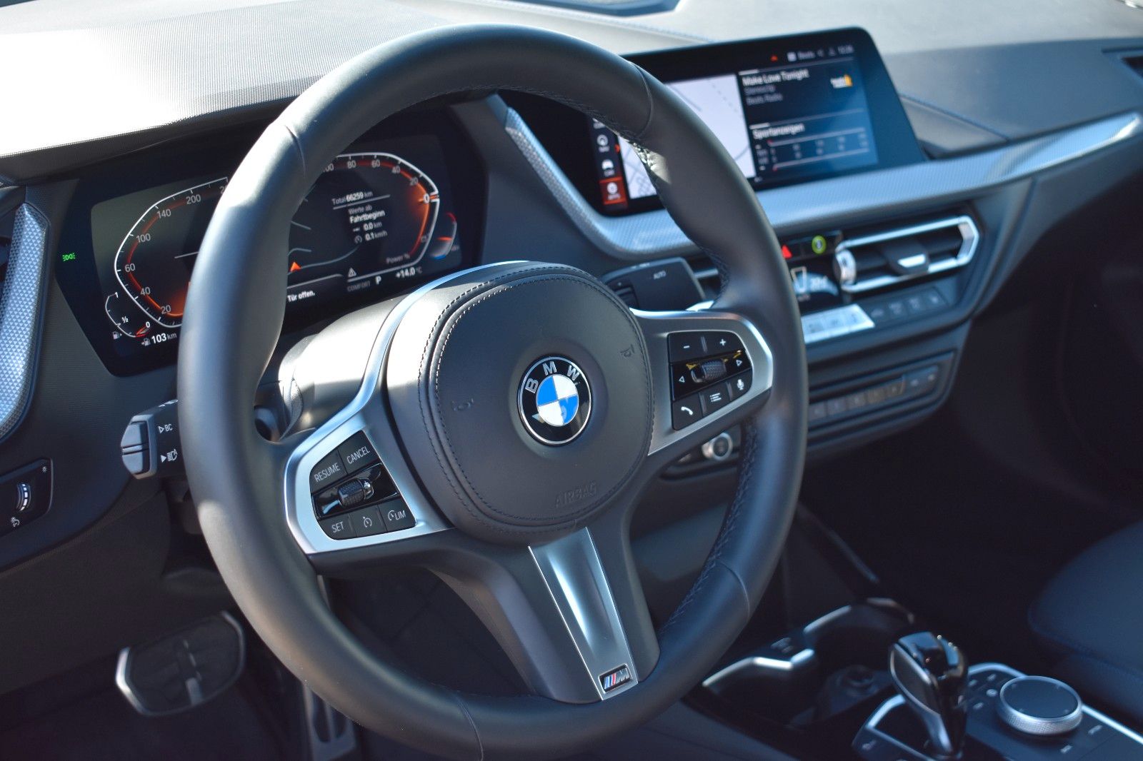 Fahrzeugabbildung BMW 218 i Gran Coupe M Sport Shadow