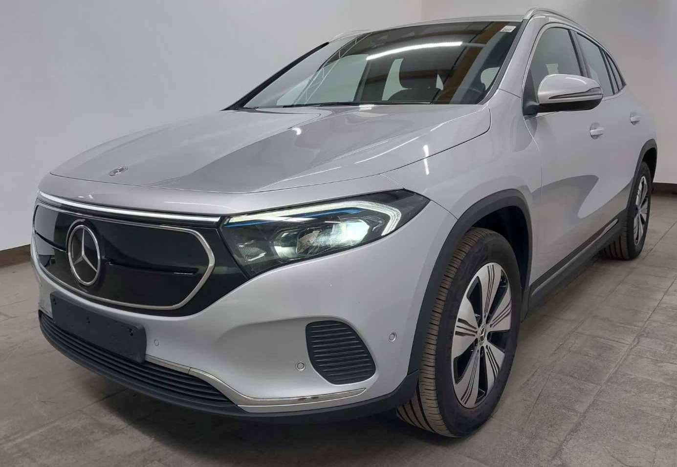 Mercedes-Benz EQA 300 4Matic/AHK/RFK/
