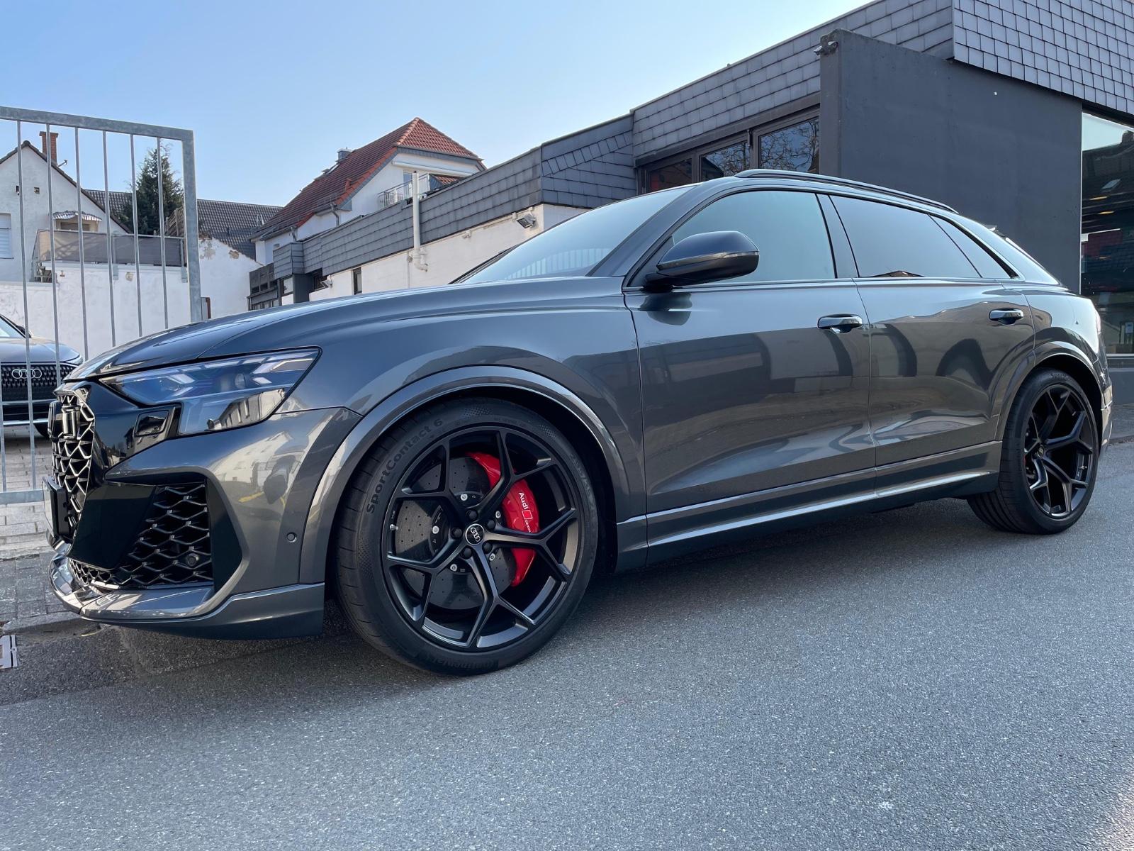 Audi RSQ8 Performance |Keramik|STHZ|Designpak|HUD|AHK