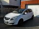 Opel Corsa D Color Limited Edition - Opel Corsa: Limited