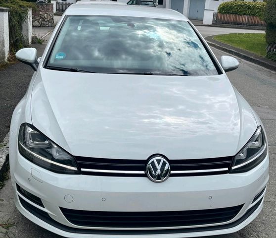 VW Golf