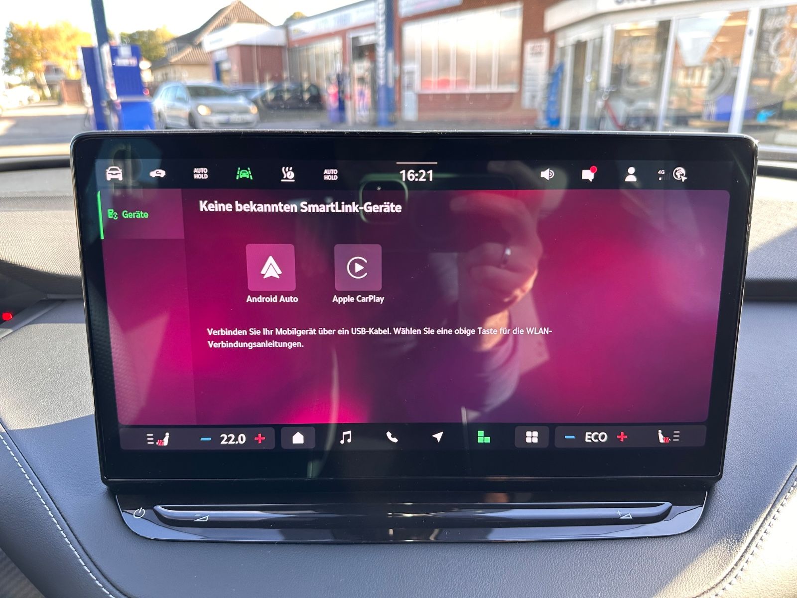 Fahrzeugabbildung SKODA Enyaq Coupé 85 Sportline Pano/Matrix/ACC/APP/21"