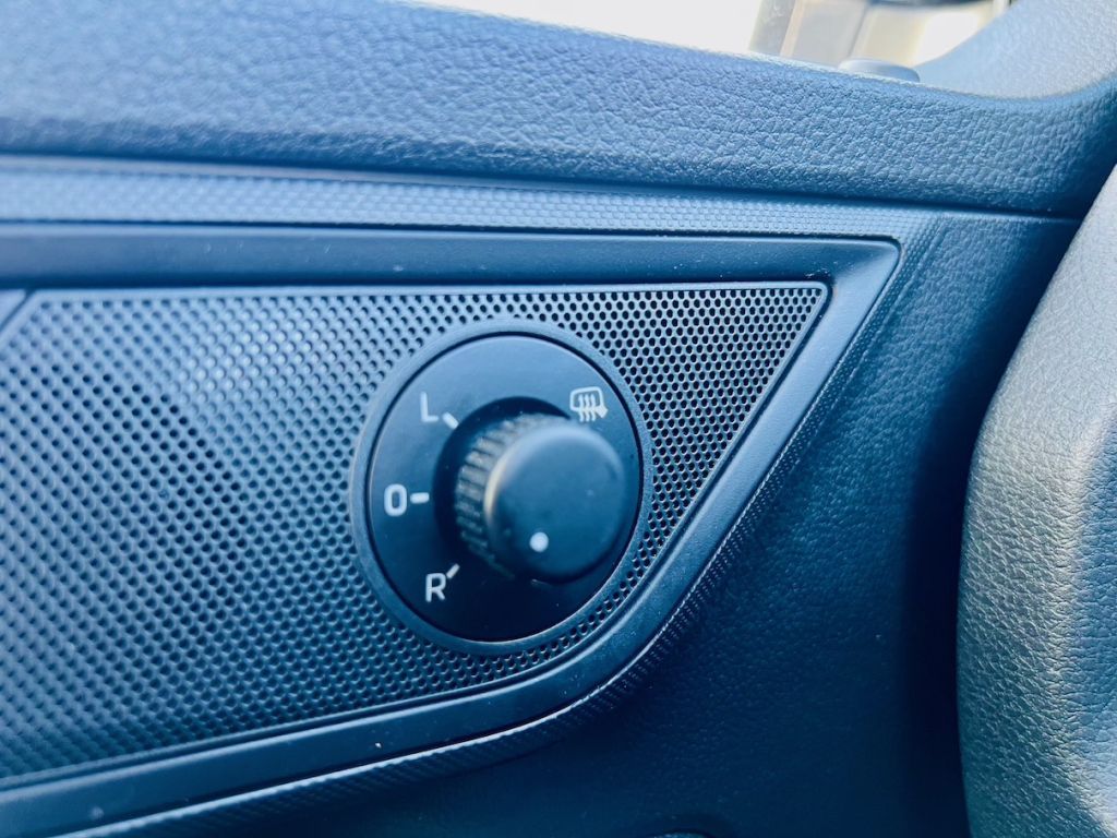 Fahrzeugabbildung SKODA Fabia 1.2 TSI Monte Carlo PANO KLIMAAUT SHZ