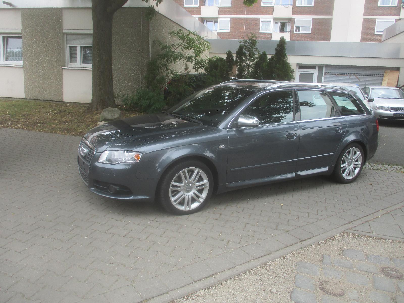 Audi Quattro 2005 — rear view